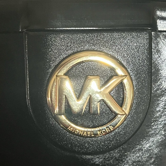 Michael Kors Black Rain Boots, size 7 - Picture 4 of 10